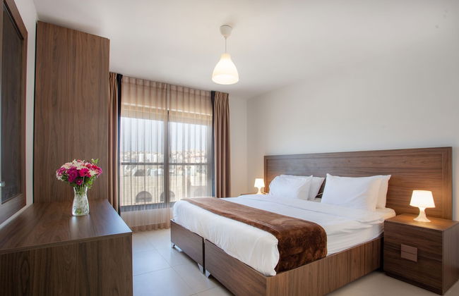 Triple A Hotel Apartments - Photo 7