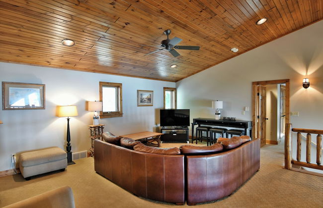 Lumberjack Lodge - Photo 47