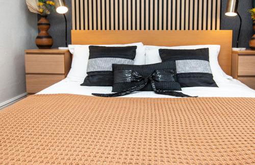 Ann Apartments opposite the Pier with sea view - Photo 13