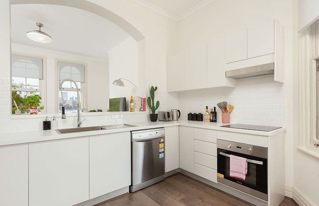 Stunning Sydney Home 9 - Photo 6