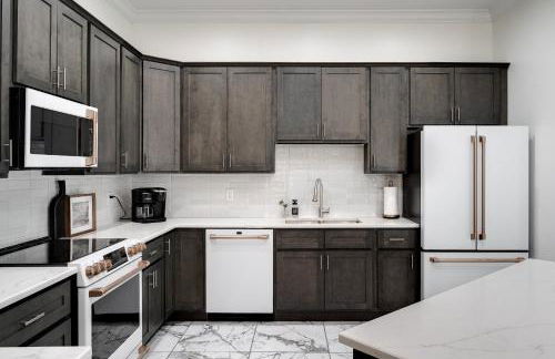 Top Floor Penthouse at the Historic Levy Building - Foto 23