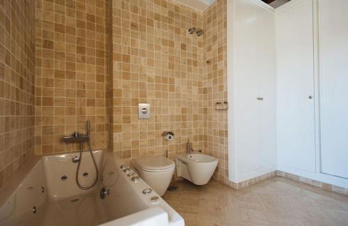 Rabadan Brand New Amazing House with Terrace Parking - Foto 60