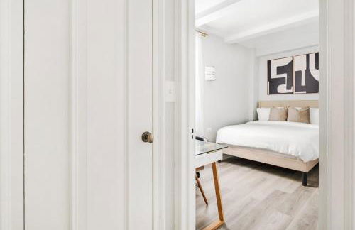 73-308 New 1BR 1Bth UWS Doorman Gym - Foto 16