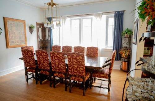 Bootlegger House Sleeps 10-20 Free TV & Parking - Foto 6