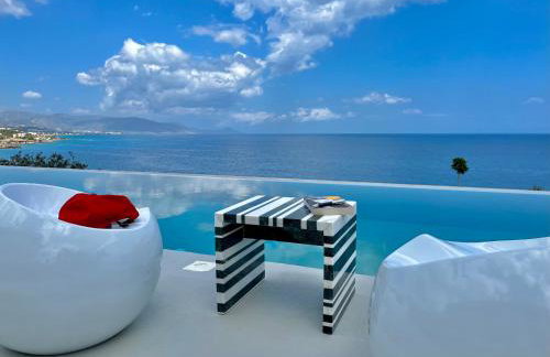 Kuro Beach House - Oceanfront Luxury & 25m pool - Foto 9