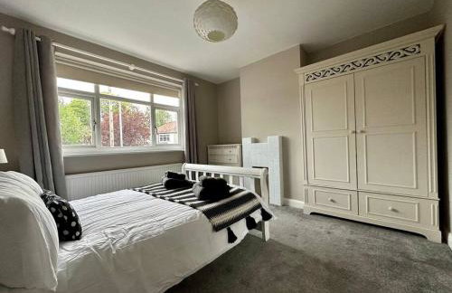 Stunning 5 bed house in Chapel Allerton, sleeps 9 - Foto 8