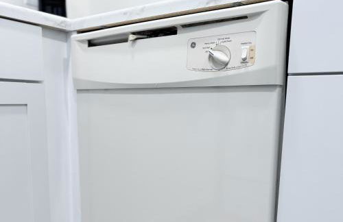 Ocean View with a beachfront pool at Ocean Trillium Condo ~ 304 - Foto 16