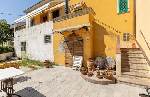 GuestHost - Cozy Country Apartment - Photo 6