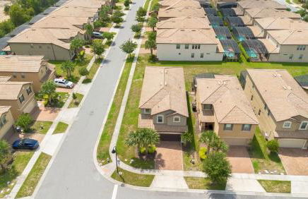 Large Themed Pool Home at Windsor at Westside - Photo 73