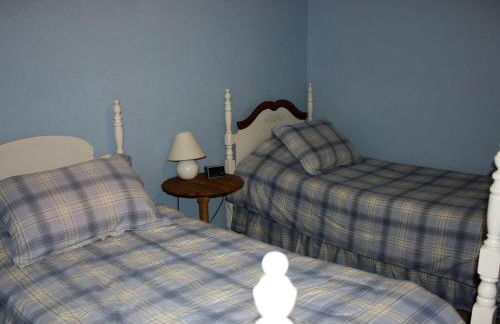 Secluded Family Getaway with Stunning Mountain Views near Pigeon Forge, Tennessee - Photo 9