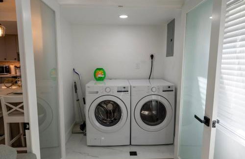 Brand New Luxury Basement Apt - Foto 10