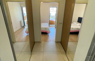 Large apartment with air conditioning, terrace and parking - Foto 8