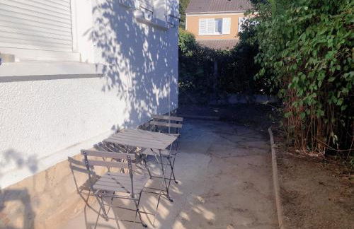 petite maison avec jardin dans banlieue de Paris - Foto 17