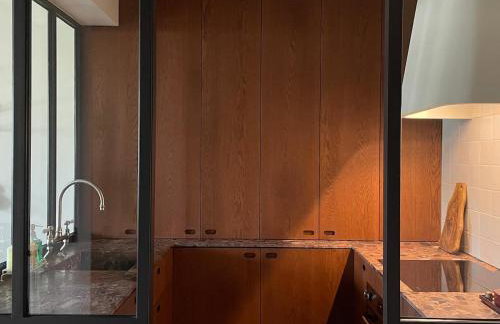 L'Atelier 35 with view of Montmartre - Photo 10