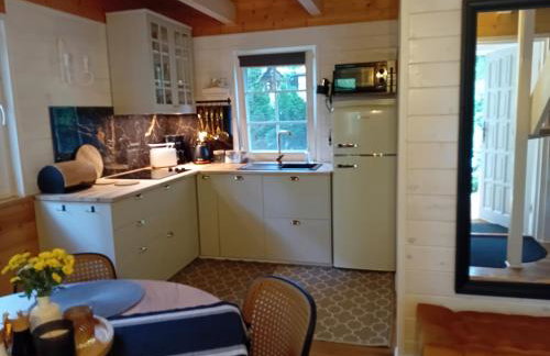 Black & White - Honey - Photo 11