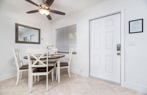 Heart of Wilton 3 Recently Remodeled - Foto 18