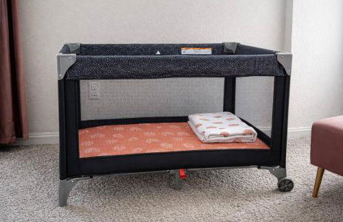 5bd/3ba Family Oasis with Playground and Pool - Foto 39