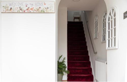 Cosy Inn near Luton Station, Mall and Luton Airport 10 Min - Foto 30