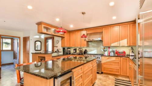 Mountain house w/ stunning views & gourmet kitchen - Foto 5