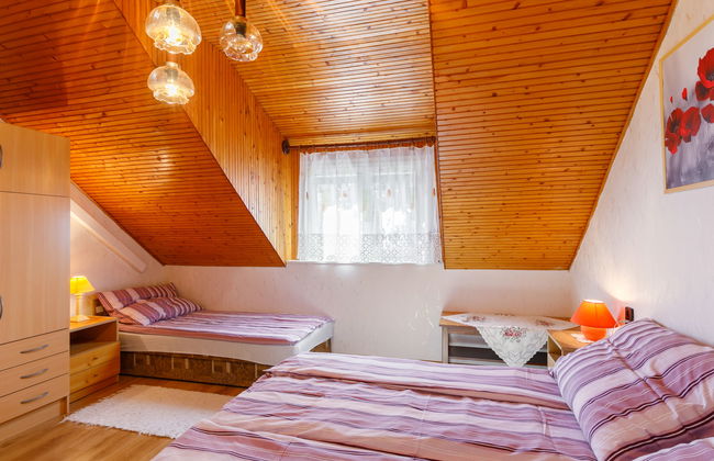 4 bedroom House in Balatonfenyves with garden and terrace - Photo 11