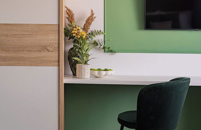 Cismigiu Park Studio - Fresh & Serene Flat with Light-Filled Interiors - Foto 8