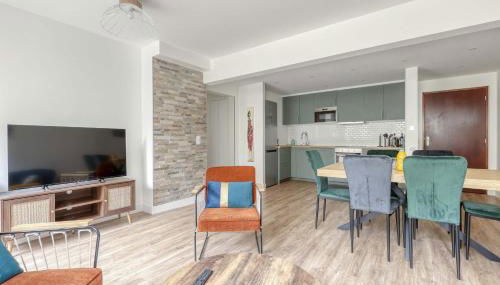 Branded New 4 Bdrs Flat - Huge Terrace - Prime Loc - Foto 4