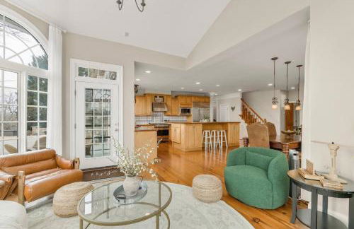 Mountain Mama Ranch - Luxury farmhouse on 200 acres with mountain views, 20mins to Shenandoah, 90mins from DC - Foto 7