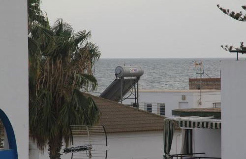 Ático dúplex 2 linea de playa en La Antilla - Foto 2