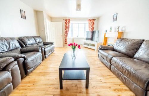 Spacious 6BDR House By Hyped Properties Short Term Rental Agency With Free Parking Bilston - Foto 19