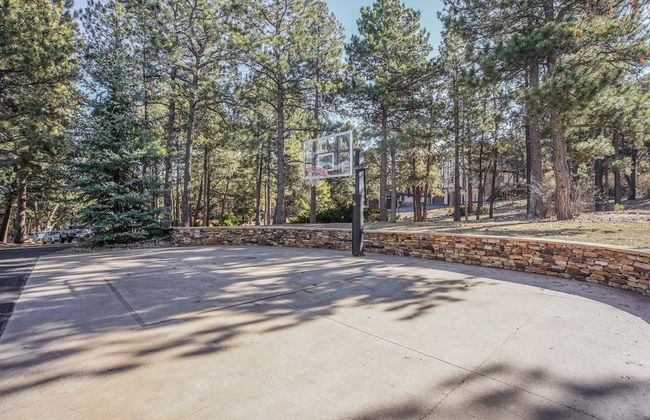 Verdant Oasisluxury, Traveler's Home W/hottub! - Foto 33