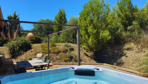 Les Hauts de la Pinède - Villa avec Piscine, Jacuzzi et Boulodrome privatifs - Foto 2