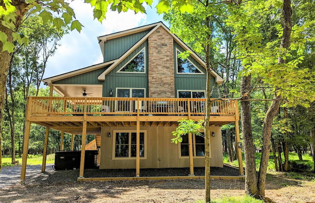 Top Notch Lodge by Avantstay Hot Tub, Game Room, Community Pool, Deck - Foto 1