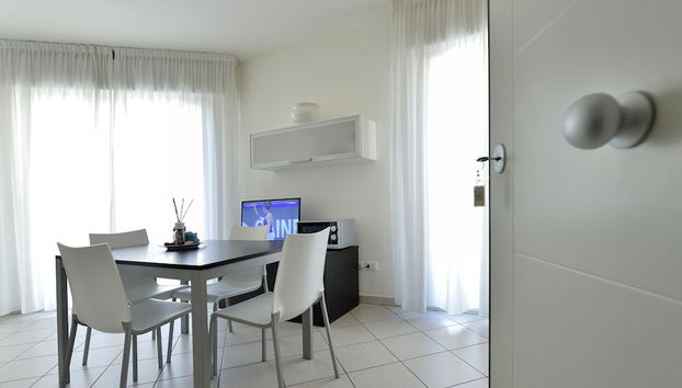 Bilocale con Balcone Mina 6 - Photo 2, Room