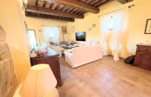 Detached Villa - Sleeps 10 - Pool - Pergola - Playground for Children - Wifi - Photo 36