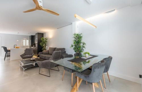 Designer loft with pool, with gigantic terrace and private parking & in the city centre - Foto 53