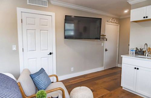 Renovated Downtown Apartment - B - Foto 9