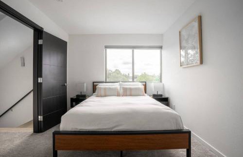 Stylish Urban Retreat w Rooftop Deck - Foto 20