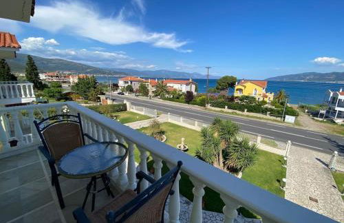 Helen's Seaside Apartment - Foto 12