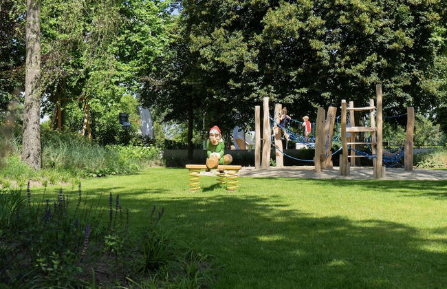 Comfortable Chalet With Microwave, Near Efteling - Photo 24