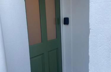 The Hideaway - 1 bed apartment in central Brighton - Foto 23