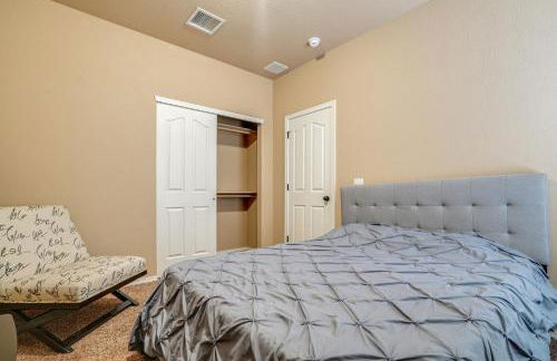 Santa Teresa Home with Patio and Grill! - Foto 17