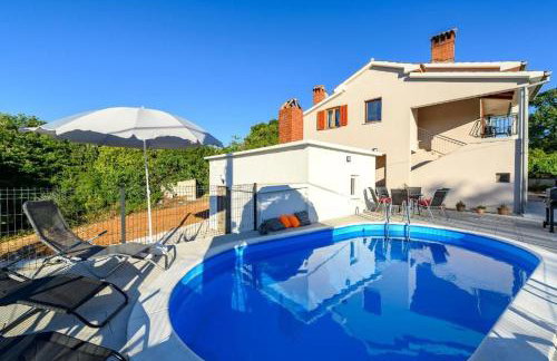 Holiday home 5240 for 8 Pers bei Labin - Foto 1