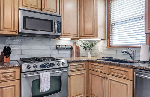 Downtown Gem- Dog Friendly Walk to Everything - Foto 25