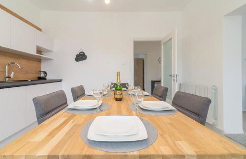 S&I Peaceful Holiday Home With Pool & Jacuzzi - Foto 15