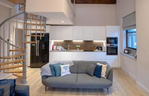 M1 City Centre 3 Bed 3 Bath Luxe Penthouse - Foto 57