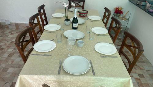 Linda casa em Guaiúba, Guarujá, 2 suites e piscina - Foto 5