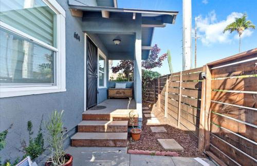 NEW Beautiful BOHO Home by Beach, Downtown + Shops - Foto 34