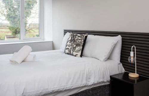 Vacant Nests The Attwood Smart Tv WIFI - Foto 24