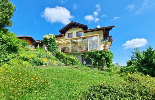 Haus Hindelang - 2 FeWos mit Zugspitzblick, inkl Königscard, gratis Parken & WLAN, Self Check-In, 5 Minuten ins Zentrum - Foto 1