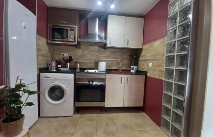 El estudio de las mariposas,sofa cama , cocina y baño - Photo 25